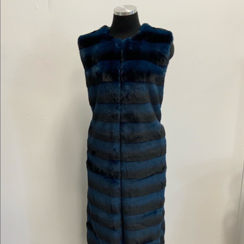 Stripe fur long vest